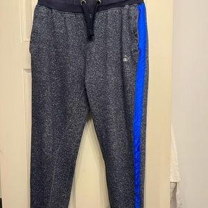 Boys Puma Joggers. XL 18-20